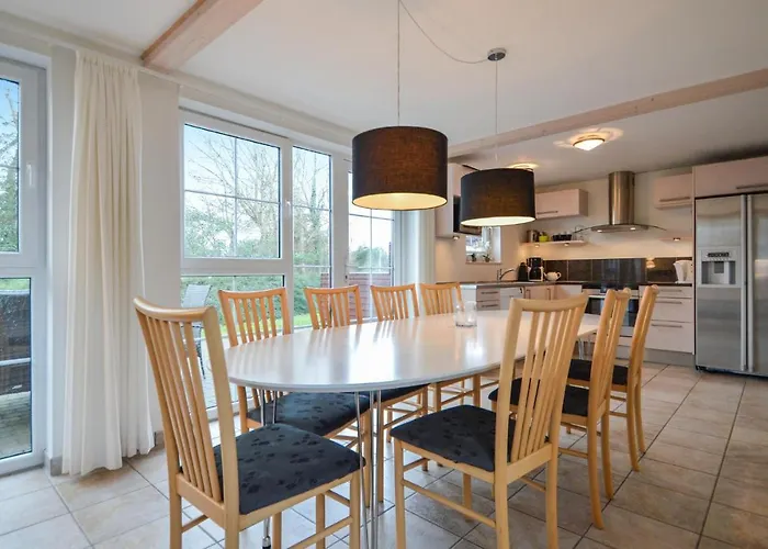 بيت للعطل With Sea View 154 Bolilmark